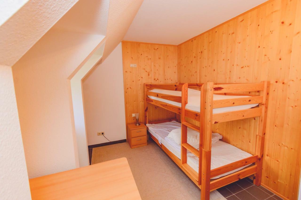 Berggasthof Heuberghaus, Direkt Am Rennsteig Friedrichroda Exterior foto